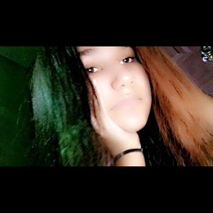 Meet your Posher, Isabella